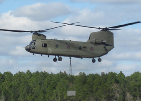 ����װ������CH-47F����ֱ����(1)